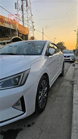 هيونداي النترا